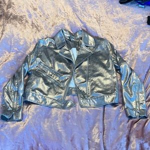 Metallic silver crop jacket. Like new. Size 14/L-XL.